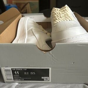 Nike Air Force 1 '07 White with Cream Accents